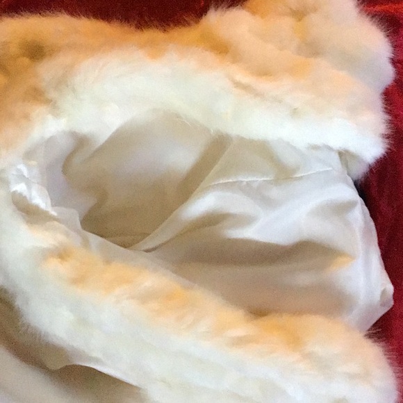 White Rabbit sleeveless coat - Picture 8 of 8